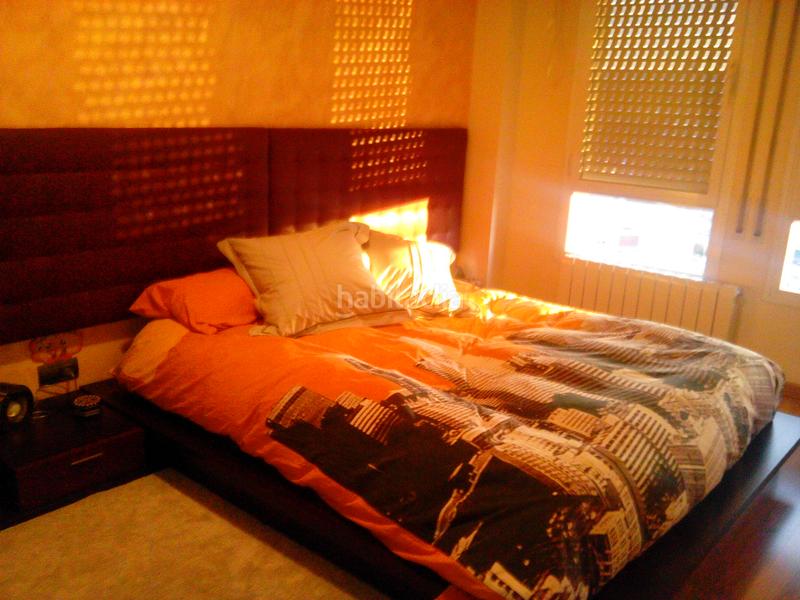 Foto 5254711b-455a-417f-9b22-81ed76a229c5. Piso  con parquing y trastero zona pinetones en Ripollet