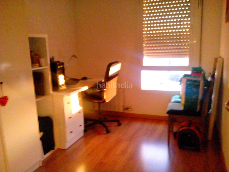 Foto ac0a99fe-1fc0-4378-aeef-731b71a31218. Piso  con parquing y trastero zona pinetones en Ripollet