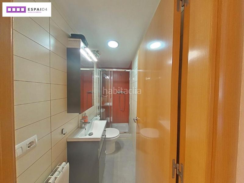 Foto 4e502b34-f2e8-4e13-bcc9-a3dd32801889. Etagenwohnung mit heizung parking in Casc Antic Ripollet