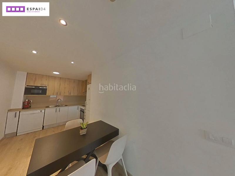 Foto d2b2334c-0d7c-4b7c-85d0-e635295118e0. Etagenwohnung mit heizung parking in Casc Antic Ripollet