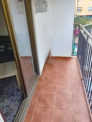 Pis  Baixada de sant enric. Ocasi�n piso reformado con balc�n