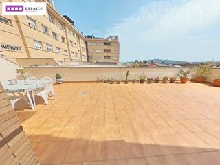 Piso  Carrer del nord. Precioso piso con gran terraza, parquing y trastero