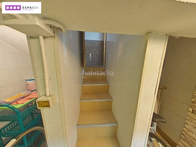 Foto 2c0b7f4e-a970-4a26-b1b4-25d0328324e5. Casa amb xemeneia calefacció a Casc Antic Ripollet