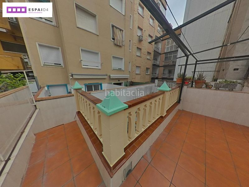 Foto d7fa0c2f-3ac1-47af-bae2-c1e72cce3c4b. Casa amb xemeneia calefacció a Casc Antic Ripollet