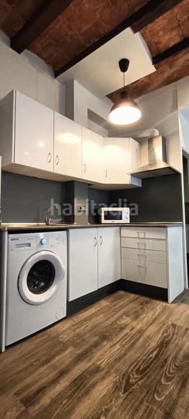 Foto f37ed15b-c430-421b-98a2-6006271f80cc. Affitto appartamento in Barceloneta Barcelona