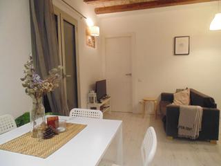 Affitto Appartamento  Carrer de vinaròs 15. Disponible 15 de diciembre!