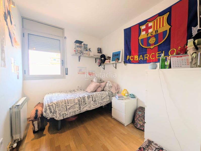 Foto daeccf10-90b2-4a72-8b40-3c1d54d56590. Dúplex amb calefacció aparcament a Ca n'Aurell Terrassa