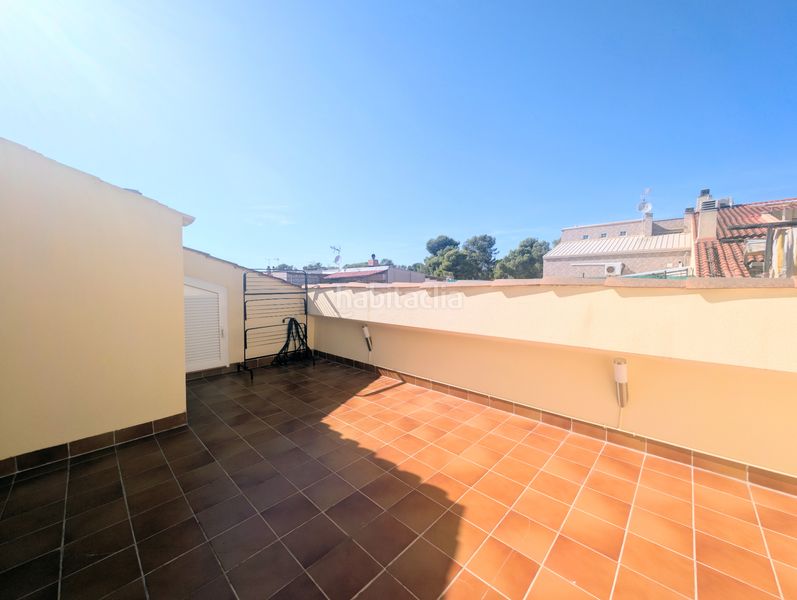 Foto ebd245fb-219e-4c4b-8343-7afde5cea54c. Dúplex amb aparcament a Torre - Sana Terrassa