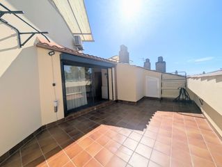 Zweist�ckige Wohnung in Torre - Sana. �espectacular d�plex con terraza y piscina comunitaria en torres