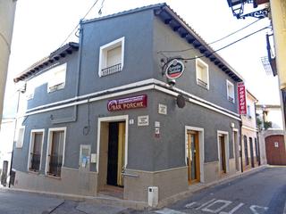 Local Comercial a Alcalalí. Negocio en pleno funcionamiento en alcalali