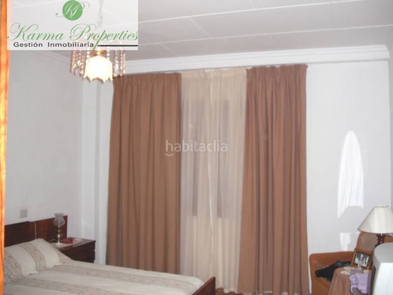 Foto c8d461eb-f93c-48c3-b0a2-7b8463f68c03. Local comercial a Castell de Castells