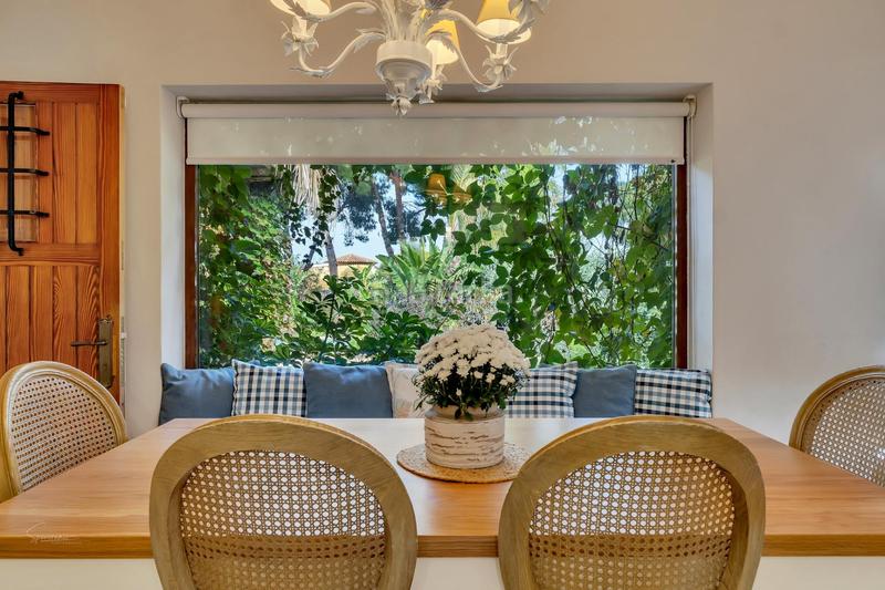 Foto 0c3e8668-3db3-4bb8-9e25-03db03cc21e4. Chalet magnifica villa con piscina en denia. en El Montgó Dénia