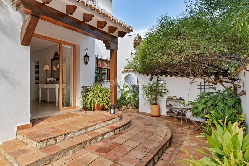 Foto b6030263-9fd7-4fb7-b280-ca1baea64ea2. Chalet magnifica villa con piscina en denia. en El Montgó Dénia