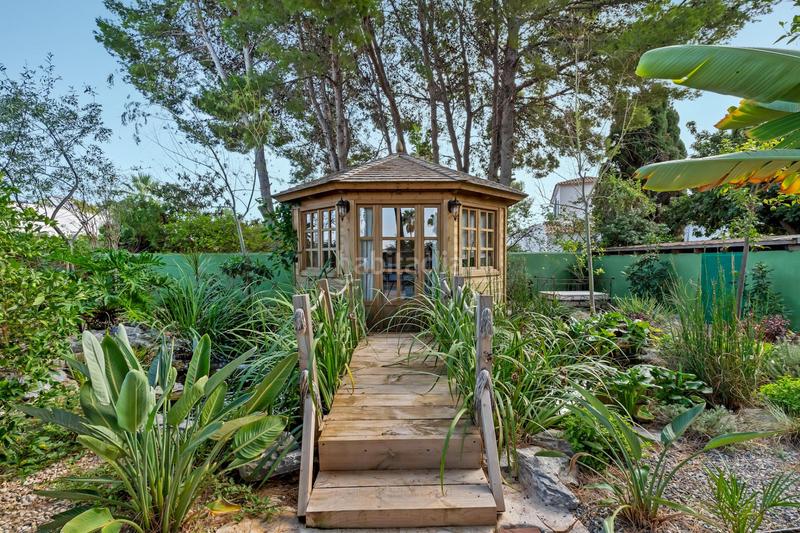 Foto c061b7f0-d95f-4157-959e-f5db740a9233. Chalet magnifica villa con piscina en denia. en El Montgó Dénia