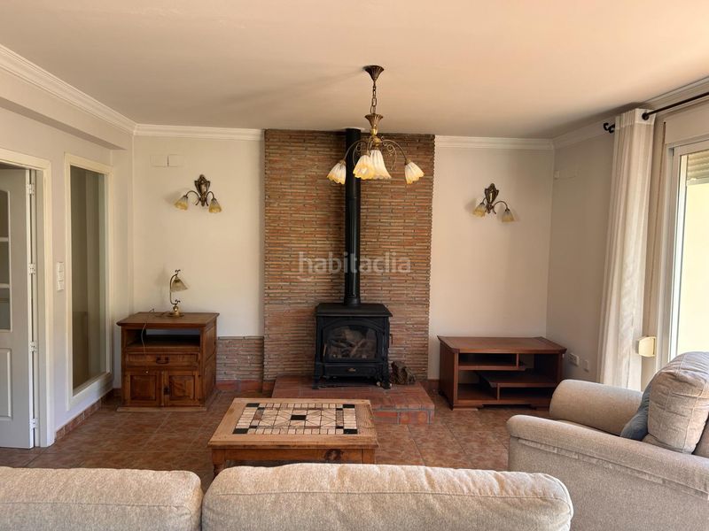 Foto eb8d62c4-997c-46f6-b835-abb4059eb48f. Casa amb aparcament piscina a Castell de Castells