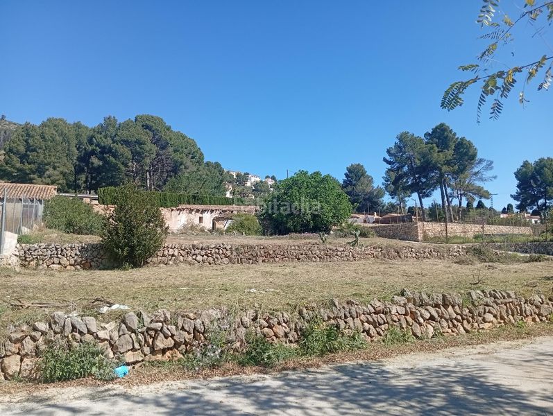 Foto 7bfa66d4-c69c-4679-ae5d-a65af832fc73. Terreny residencial a Alcalalí