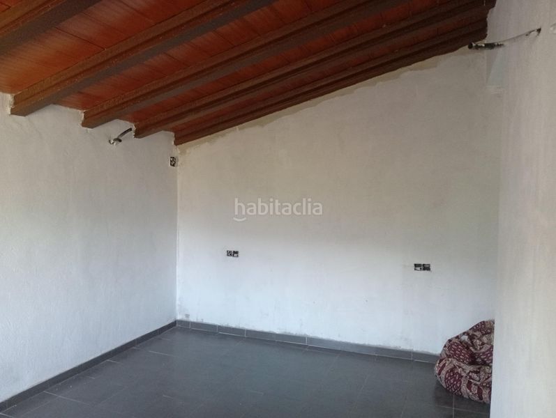 Foto bb587882-c961-473e-875f-152d36ee79e5. Casa amb aparcament a Llíber