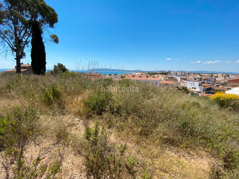 Foto 372e837e-b0df-46e4-9e31-ea5d7e855e96. Terreno residencial gran terreno de 3500m2 con vistas al mar en el en Estartit