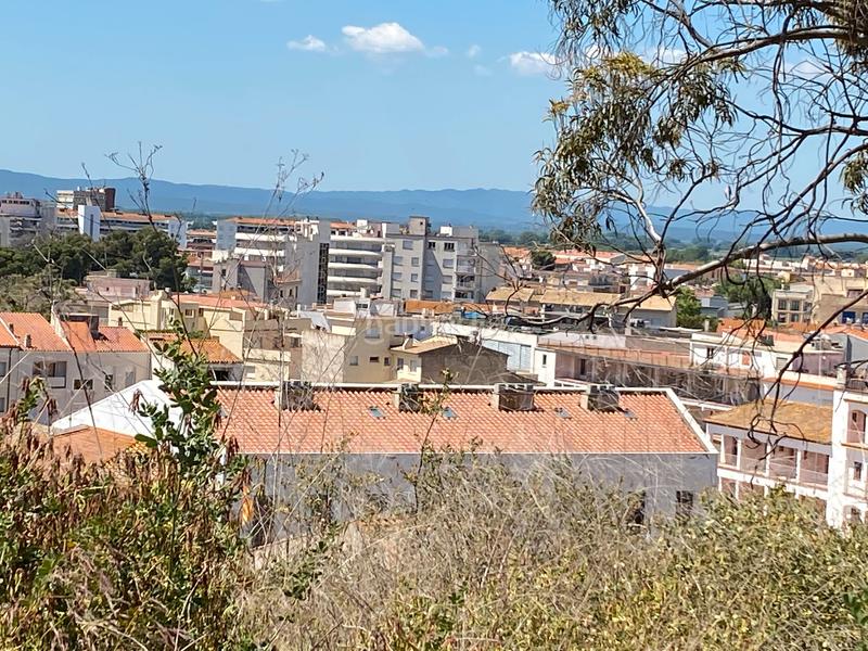 Foto 4a89166c-a733-4520-bbd9-c1ffacaf1a25. Terreno residencial gran terreno de 3500m2 con vistas al mar en el en Estartit