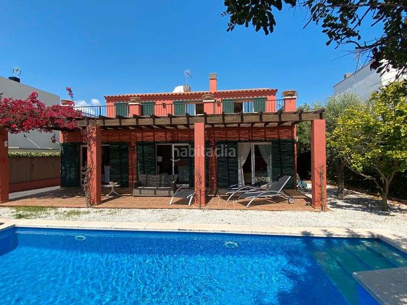 Foto 5d47b6c4-624c-48e7-aa4e-53f603eb8edf. Alquiler chalet espectacular casa con vistas al mar, piscina y jardín en Sant Feliu de Guíxols