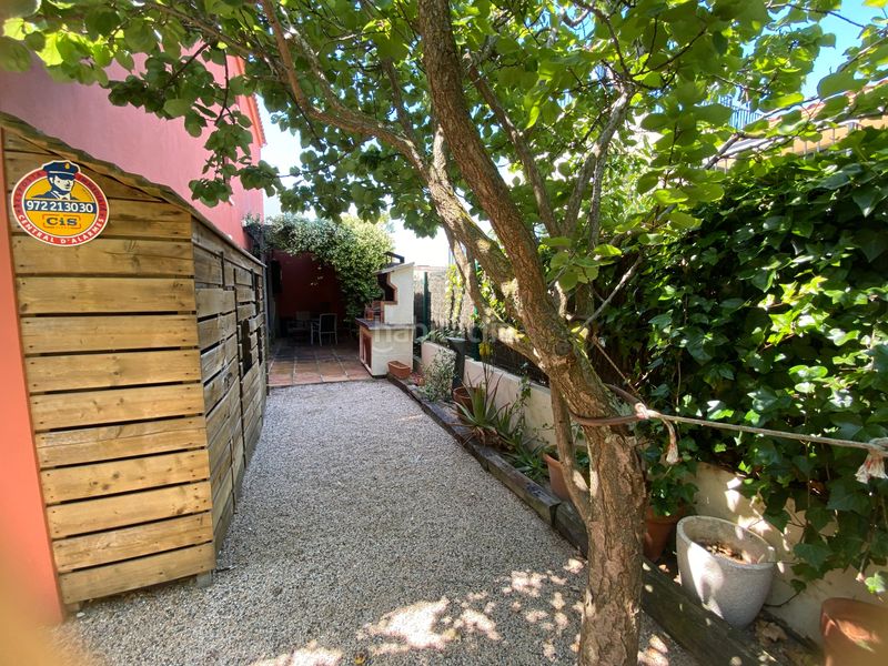 Foto 799b5ea0-035c-437c-bb0b-eb4396a1c843. Alquiler chalet espectacular casa con vistas al mar, piscina y jardín en Sant Feliu de Guíxols