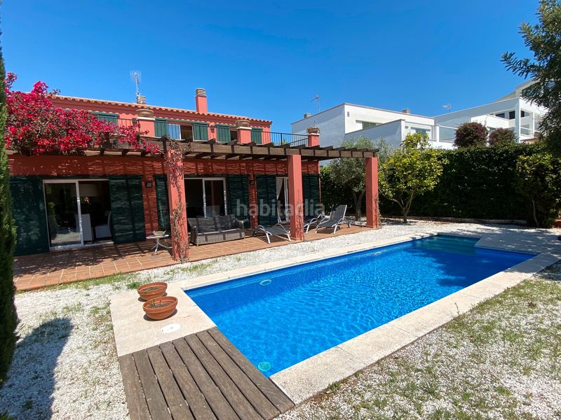Foto bab51613-d3b9-46b0-9d1b-30fa38e01fb6. Alquiler chalet espectacular casa con vistas al mar, piscina y jardín en Sant Feliu de Guíxols