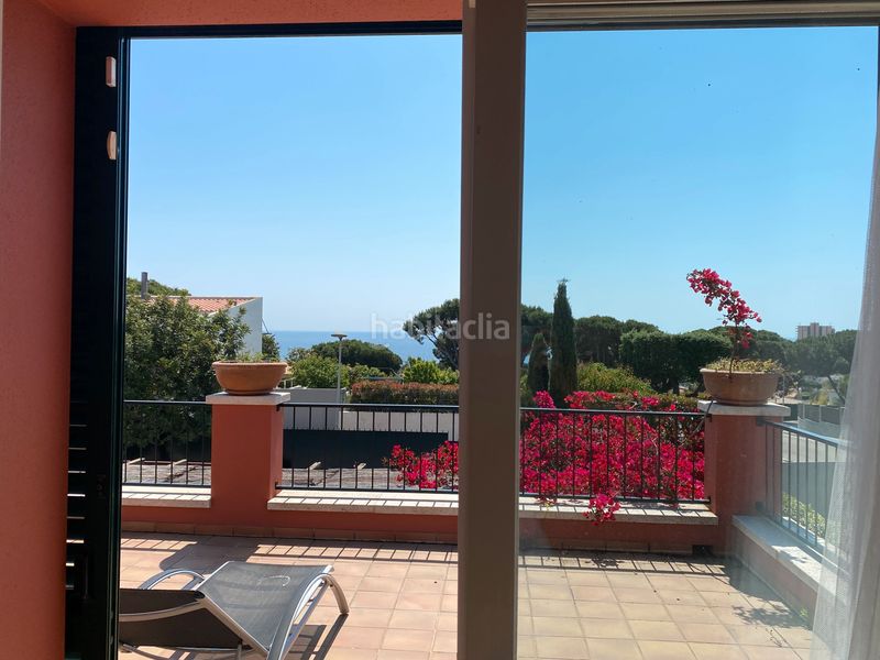 Foto db8186d5-8a98-4f3b-ba80-ecc9a38af12a. Alquiler chalet espectacular casa con vistas al mar, piscina y jardín en Sant Feliu de Guíxols
