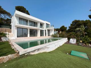 Xalet  Carrer canigó. Exclusivo chalet de nueva construcción con vistas al mar