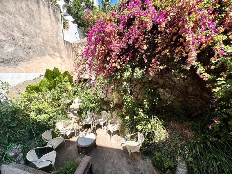 Foto a14bffd5-d68f-4e45-b5e9-5e321aa82d31. Casa adossada amb calefacció a Eixample Sant Feliu de Guíxols