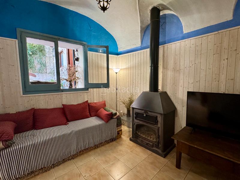 Foto ce96cd0a-5a71-4a6c-952a-f76b717d7b01. Casa adossada amb calefacció a Eixample Sant Feliu de Guíxols