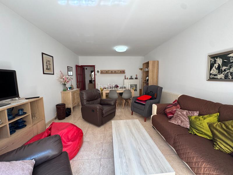 Foto 3d8a9d8b-dd92-4c35-ad18-ab6f7c778cb9. Piso  en venta en calle de la lluna, en Eixample Sant Feliu de Guíxols
