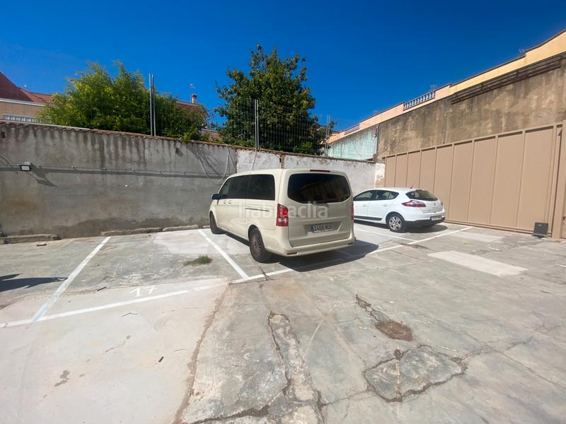 Foto d739cdf4-f118-4c43-9808-9b31776aae46. Rent car parking in Eixample Sant Feliu de Guíxols