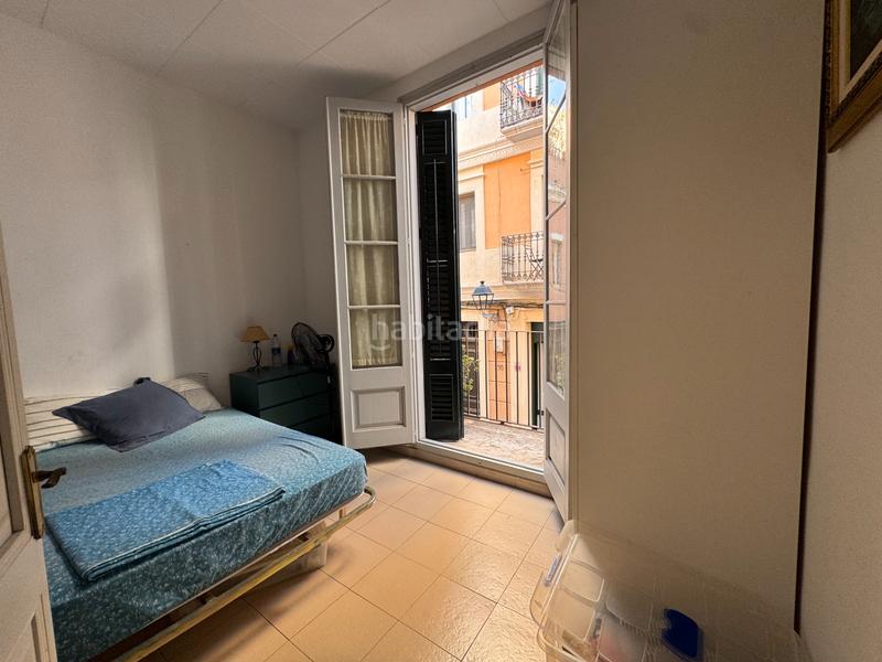 Foto 1085b376-da34-4b28-a338-d6d2f998e8ef. Pis amb xemeneia calefacció a Centre Sant Feliu de Guíxols