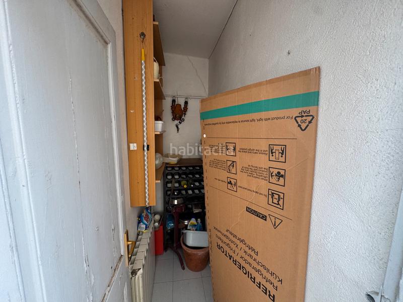 Foto 8ff14add-801f-4d63-b279-904a19979bdc. Pis amb xemeneia calefacció a Centre Sant Feliu de Guíxols