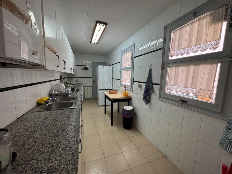 Foto 9eec441d-3f66-4d4a-a332-4234ba883f6c. Pis amb xemeneia calefacció a Centre Sant Feliu de Guíxols