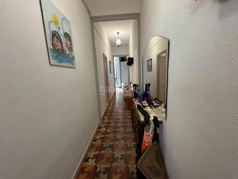 Foto bcbedb8a-e4c8-40cb-a266-47af1453b4aa. Pis amb xemeneia calefacció a Centre Sant Feliu de Guíxols