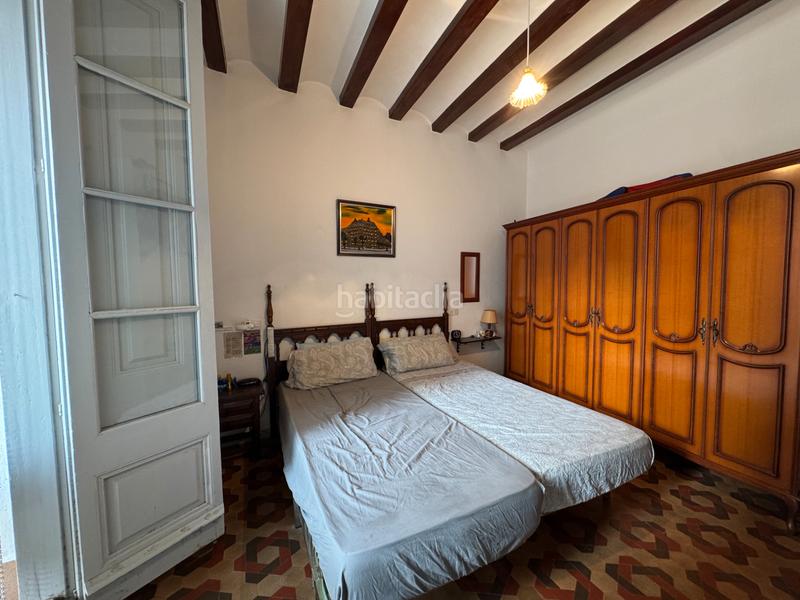 Foto ddcbec45-6428-4b53-93b3-6b5297e77fad. Pis amb xemeneia calefacció a Centre Sant Feliu de Guíxols