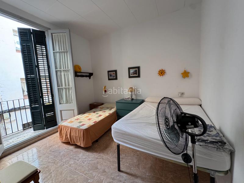 Foto e781fd1d-d6ba-4665-9e91-c10a7e3748f4. Pis amb xemeneia calefacció a Centre Sant Feliu de Guíxols