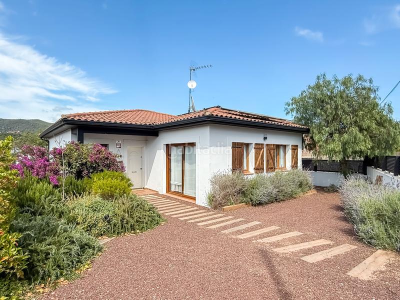 Foto 6edfb49f-e086-4e41-99a2-bb178ef05bc6. Chalet with fireplace heating parking pool in Mas Pere-Río de Oro Calonge