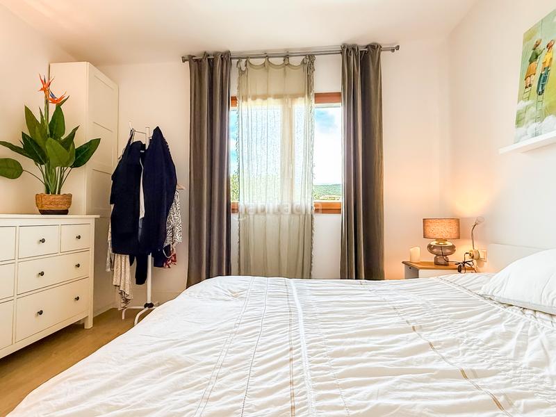 Foto c1456ec5-01b9-425f-a7cd-68fc075bc750. Chalet with fireplace heating parking pool in Mas Pere-Río de Oro Calonge