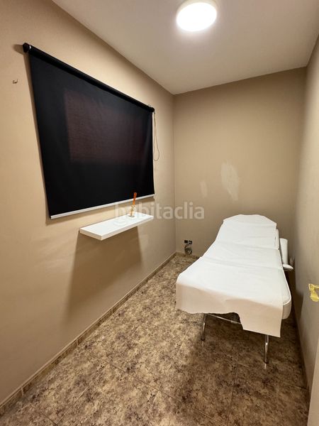 Foto b295072f-3d32-4082-ada9-282167740af0. Local comercial a Eixample Sant Feliu de Guíxols