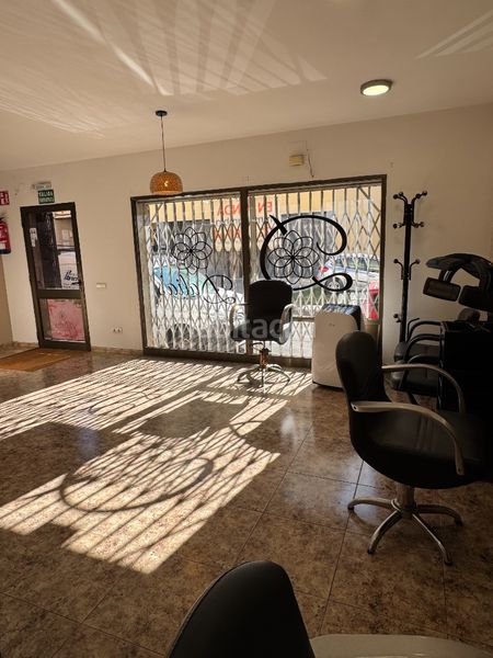 Foto c75ee510-d2d6-43e2-8c2a-47e1ab9a7669. Local comercial a Eixample Sant Feliu de Guíxols
