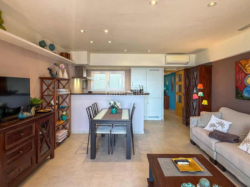 Foto 7fa99383-9308-4113-b1dd-5f7ce469c255. Apartament amb calefacció a Platja Gran Palamós