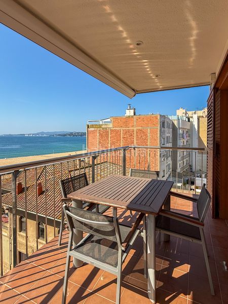 Foto fabcdfbf-d684-4a7a-81f9-6636b1dc2608. Apartament a Platja Gran Palamós