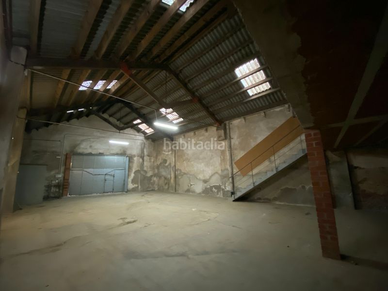 Foto c9c8298d-0f6d-4f5b-8b46-5f3dd6873ca4. Industrial building with heating in Eixample Sant Feliu de Guíxols