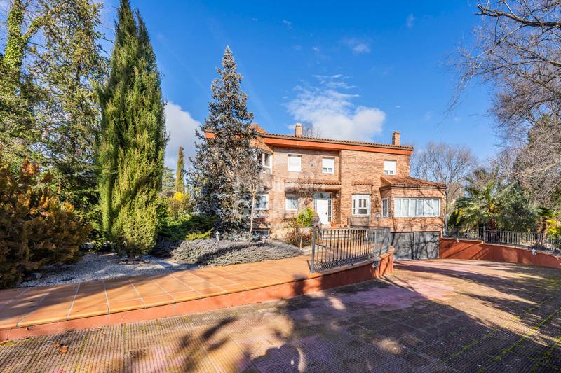 Foto 6a49c1d3-750f-40e5-9a6c-36f66906dbde. Chalet mit heizung parking pool in Pueblo Pozuelo de Alarcón