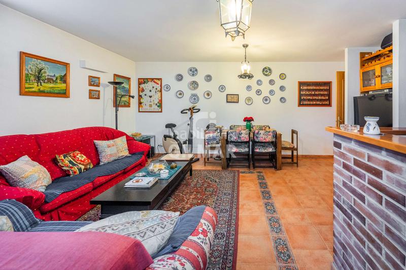 Foto cafcae83-71b4-4a1d-8756-a889525b1ec9. Chalet mit heizung parking pool in Pueblo Pozuelo de Alarcón