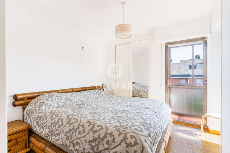 Foto 2752f279-9e1f-48cd-a874-3265ad2c7747. Reihenhaus mit heizung parking pool in Somosaguas Pozuelo de Alarcón