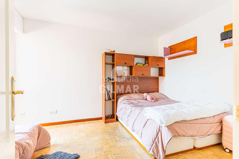 Foto 69bb5bec-329f-4571-a6e7-9668af5732b6. Reihenhaus mit heizung parking pool in Somosaguas Pozuelo de Alarcón