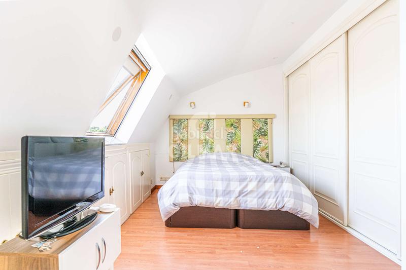 Foto c057aa54-2d10-47de-8061-1e67e75c582e. Reihenhaus mit heizung parking pool in Somosaguas Pozuelo de Alarcón